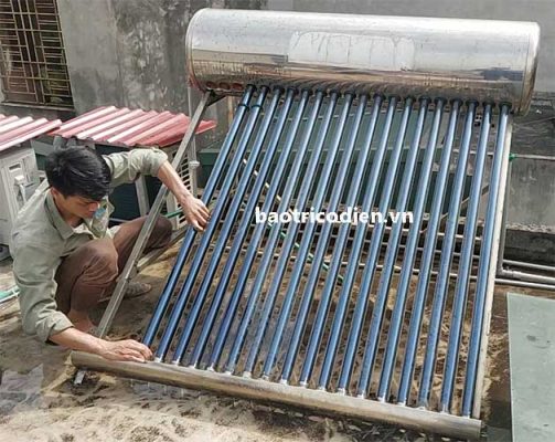 Thau-rua-binh-nuoc-nong-nang-luong-mat-troi-2